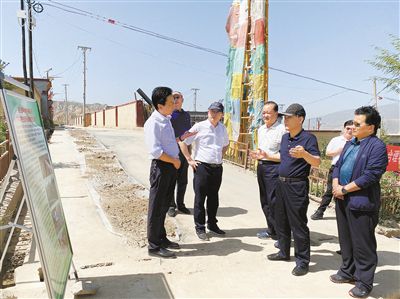 守護(hù)高原凈土 人大擔(dān)當(dāng)有為 筑牢固體廢物污染治理的法治屏障